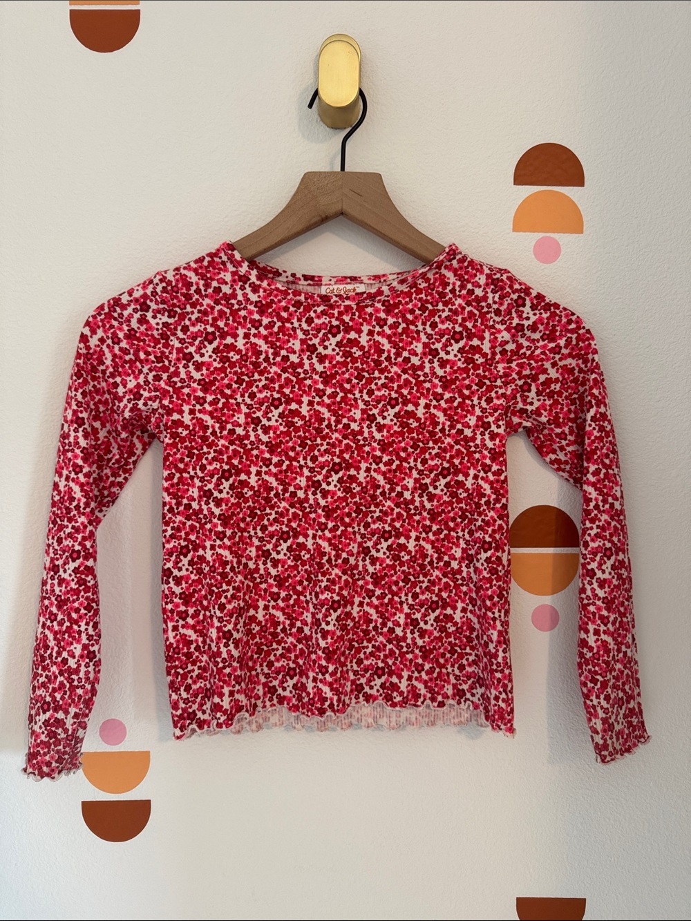 Cat & Jack Red and Pink Floral Long-Sleeve Tee N0097
